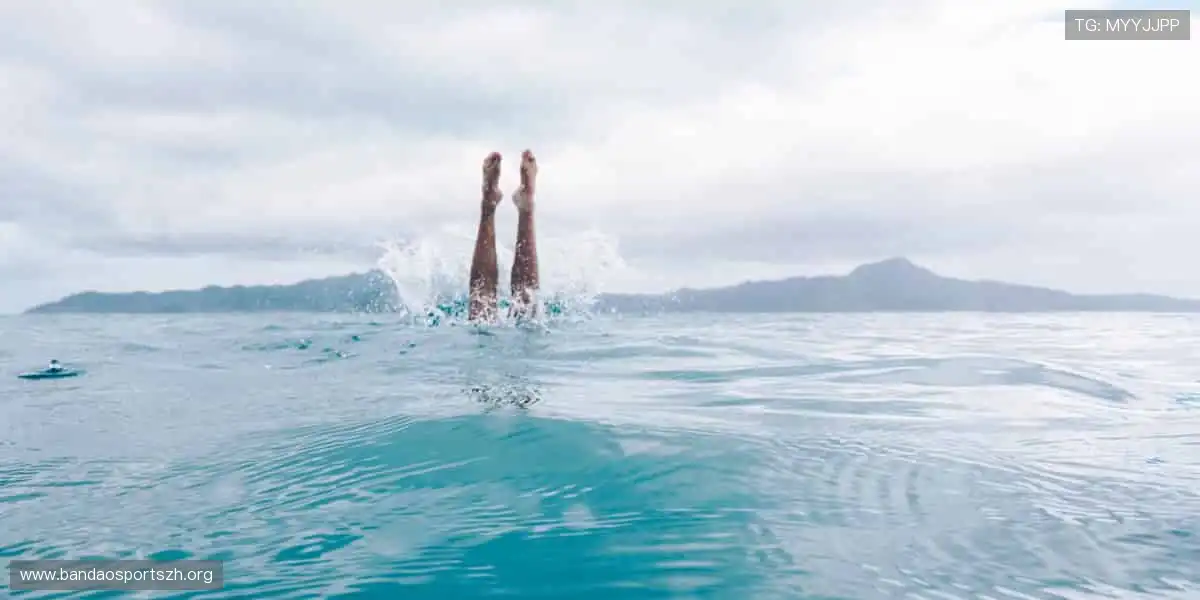 一站式扑克真人平台:真人牌局百家乐,高清allin更便利